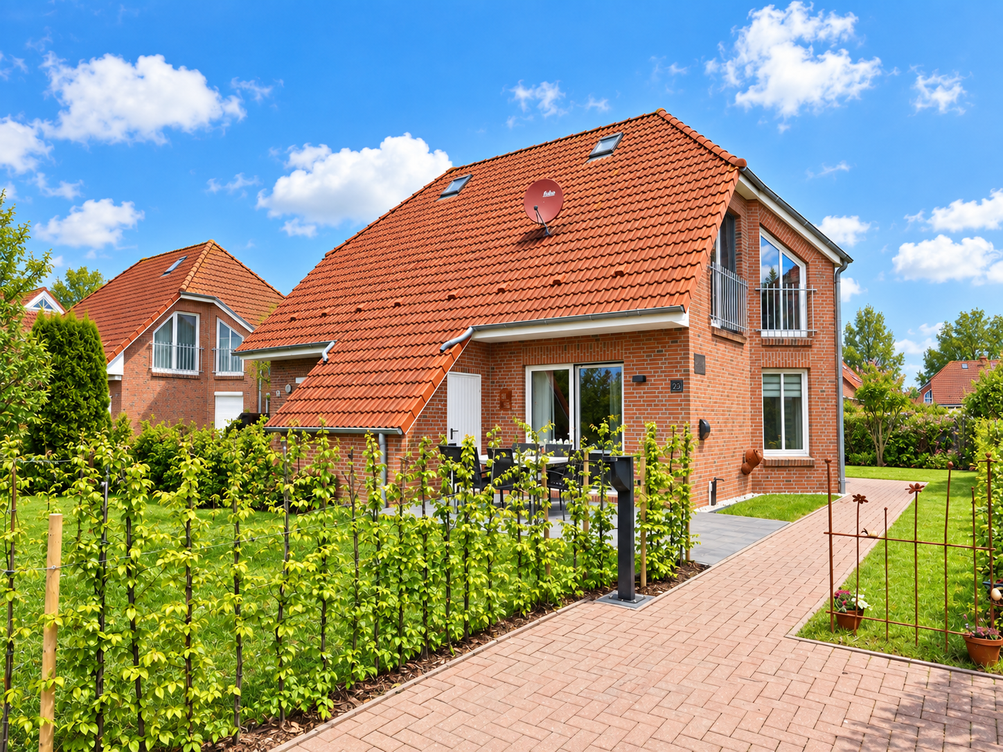 Terrasse der Sielbude mit Sitzgruppe